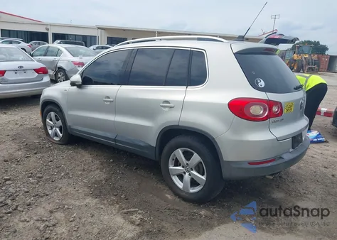 2010 Volkswagen Tiguan Wolfsburg Edition from USA, damaged, VIN WVGAV7AX3AW523825